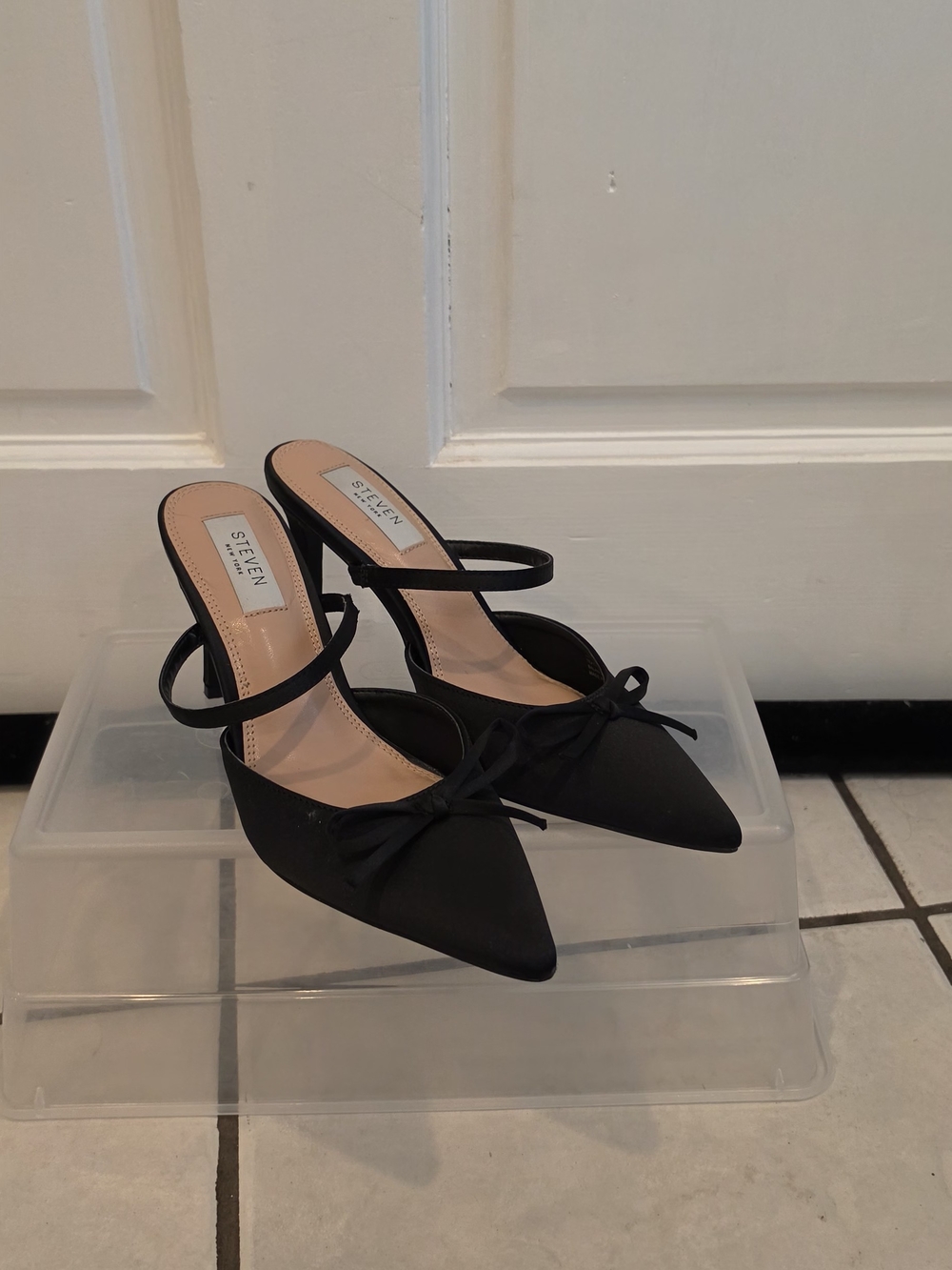 Steven By Steve Madden Black Pointed Toe Bow Slingback Heels